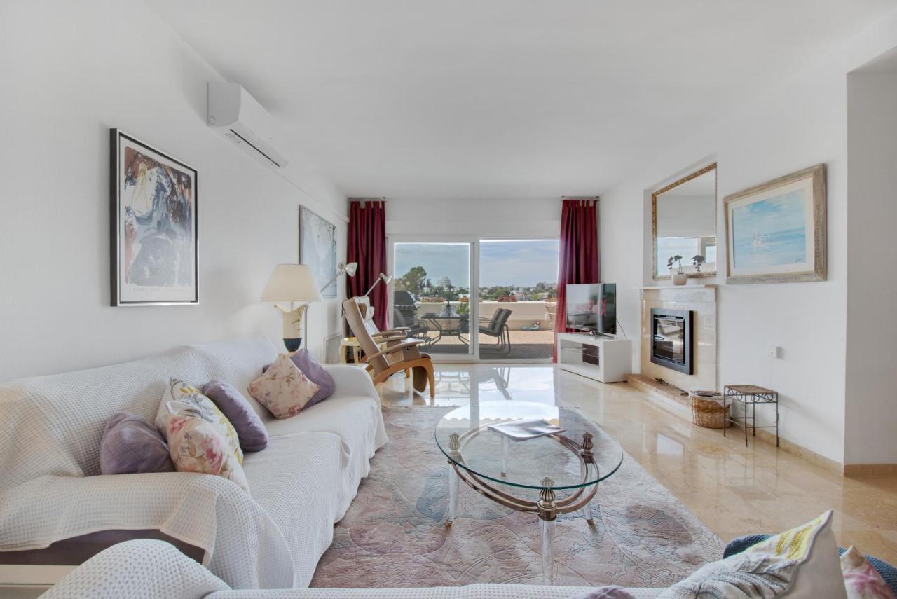 Lujoso Apartamento Con Alucinantes Vistas Al Golf - Iwii A 38 *